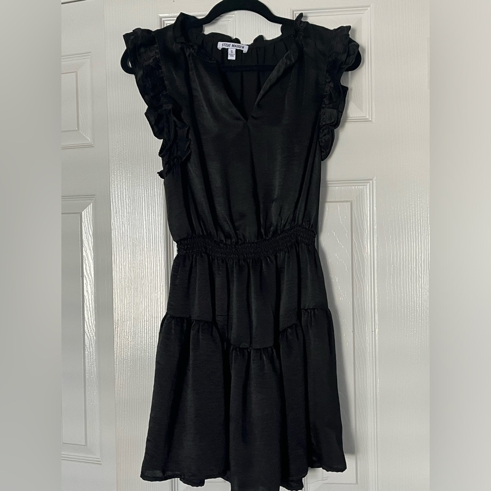 Steve Madden black ruffle dress
